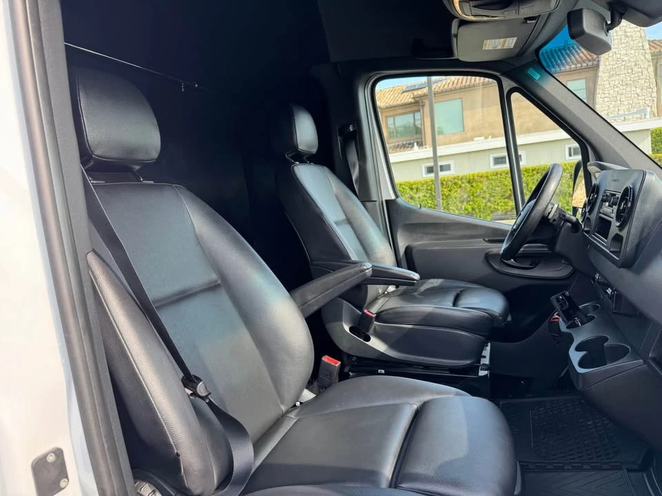 2020 Mercedes-Benz VS30 Sprinter - Image 12 of 16