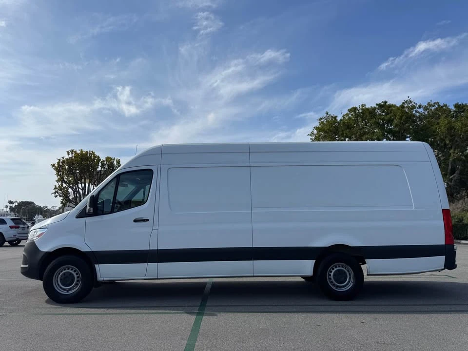 2020 Mercedes-Benz VS30 Sprinter - Image 3 of 16