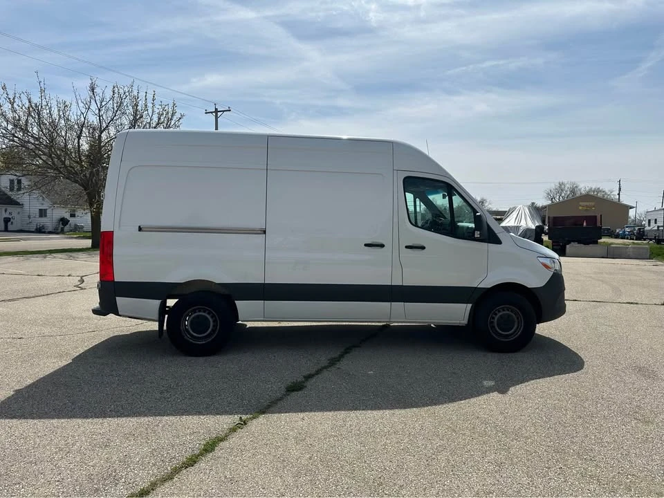 2020 Mercedes-Benz VS30 Sprinter - Image 6 of 19