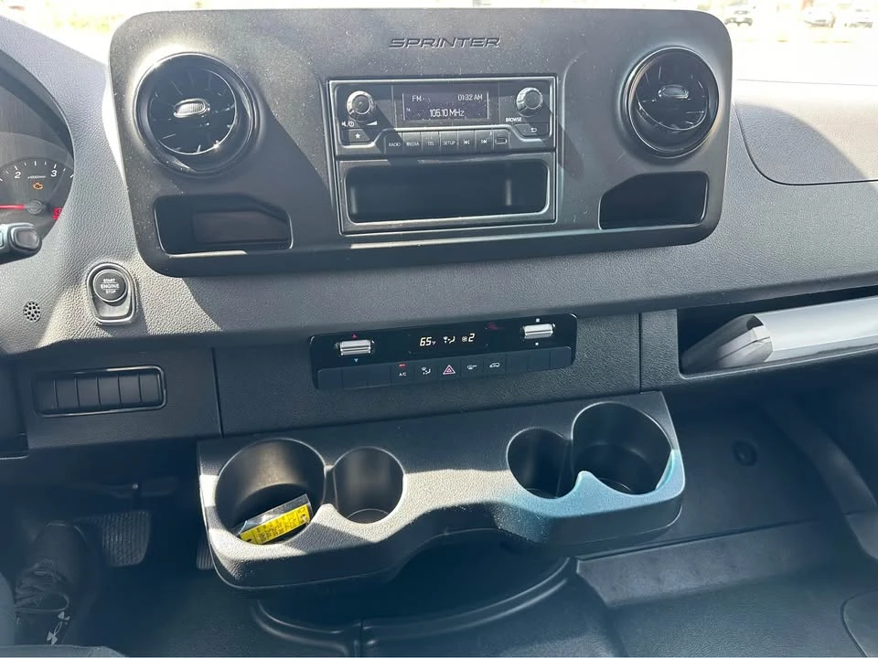 2020 Mercedes-Benz VS30 Sprinter - Image 14 of 19