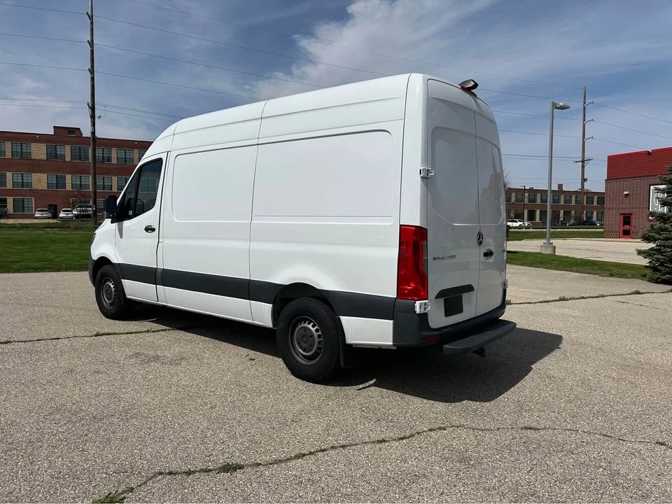 2020 Mercedes-Benz VS30 Sprinter - Image 3 of 19