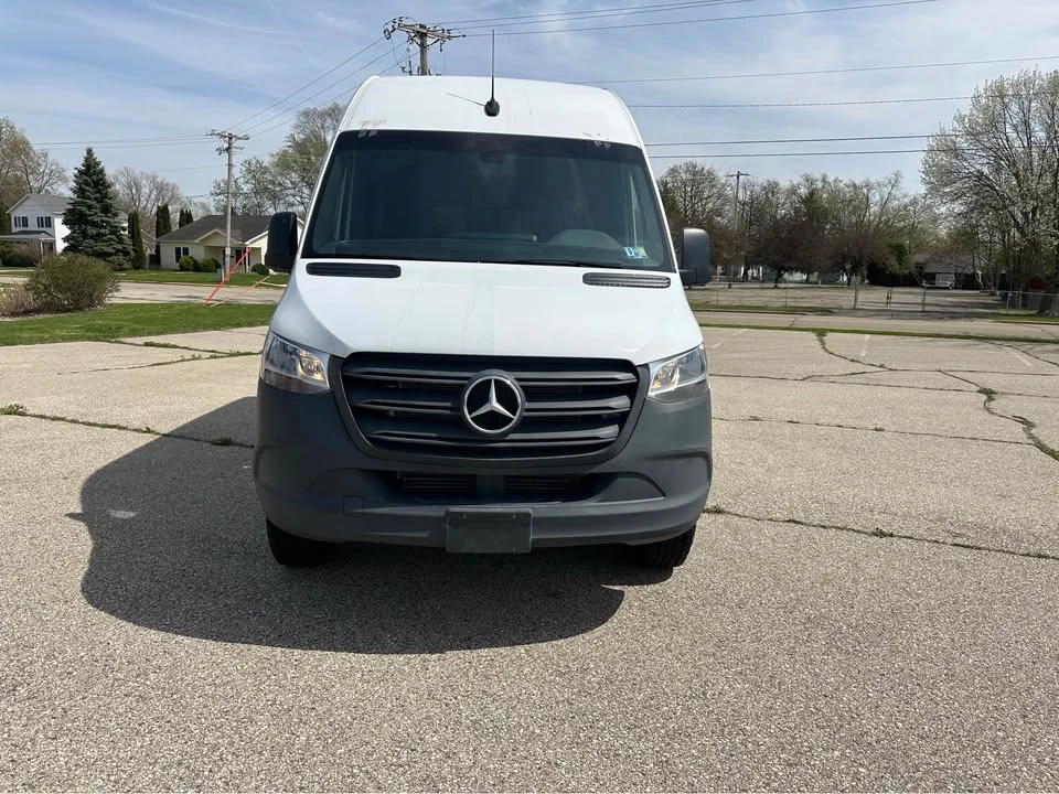 2020 Mercedes-Benz VS30 Sprinter - Image 8 of 20