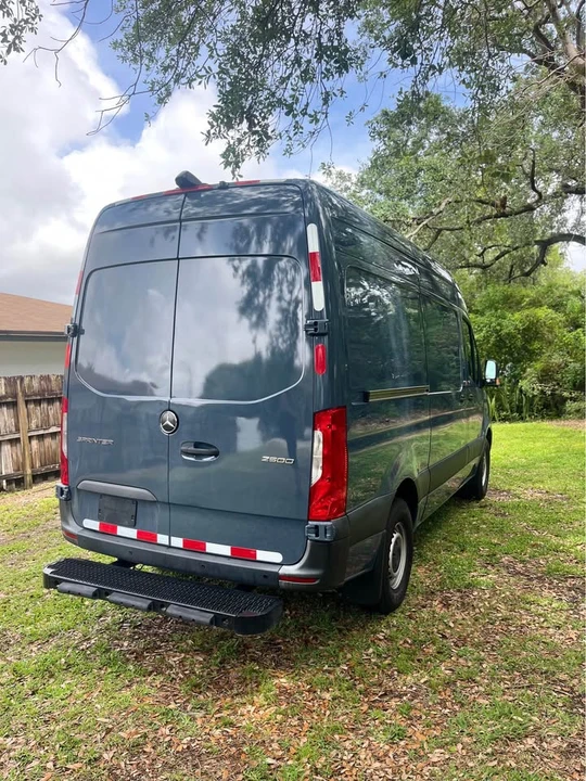 2020 Mercedes-Benz VS30 Sprinter - Image 5 of 10