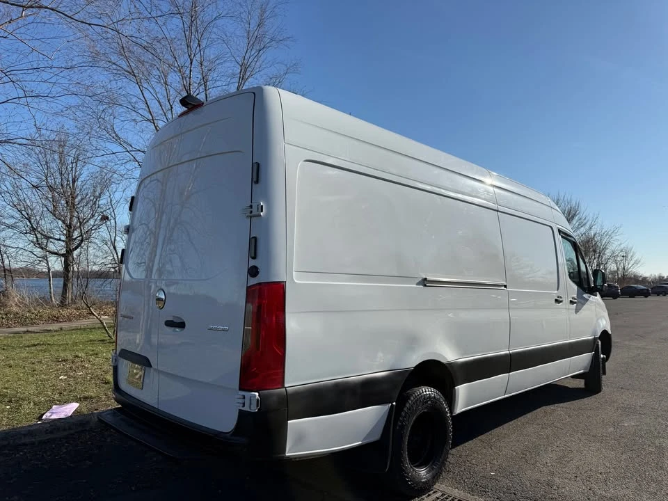 2020 Mercedes-Benz VS30 Sprinter - Image 8 of 20