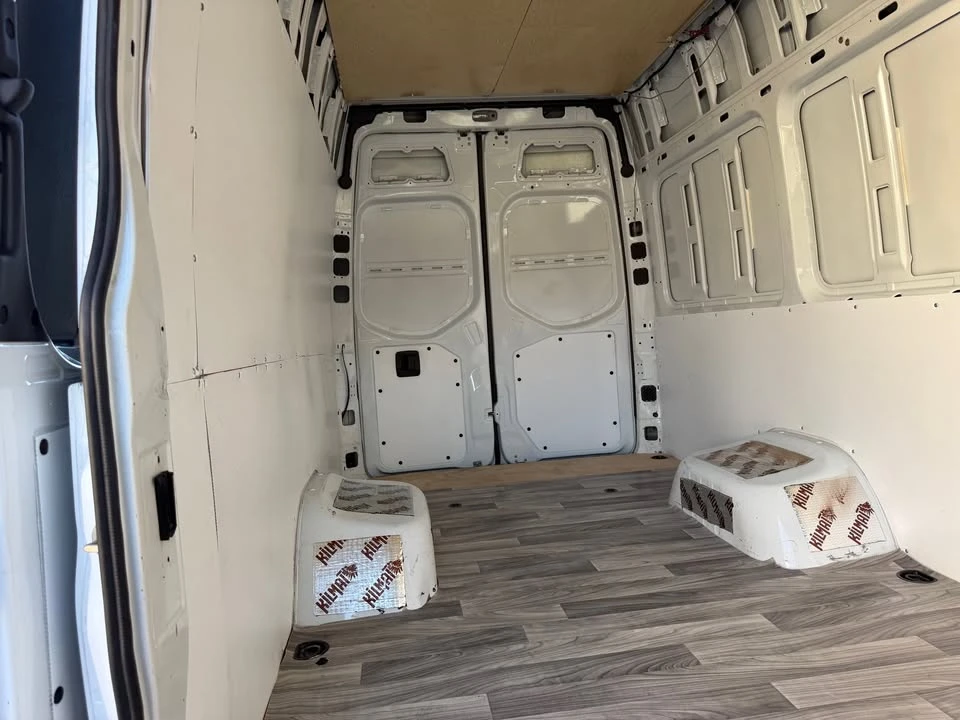 2020 Mercedes-Benz VS30 Sprinter - Image 17 of 20