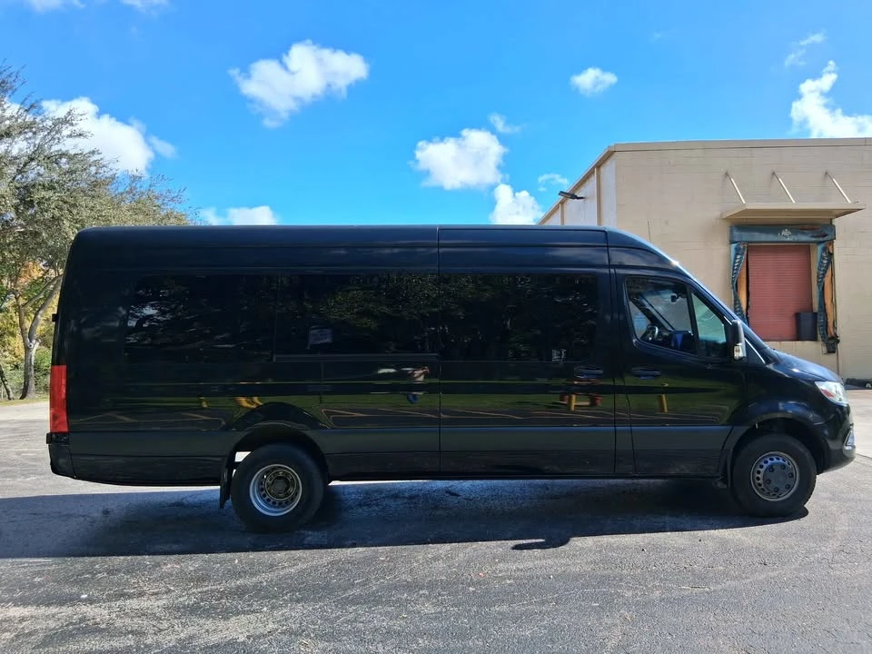 2020 Mercedes-Benz VS30 Sprinter - Image 7 of 16