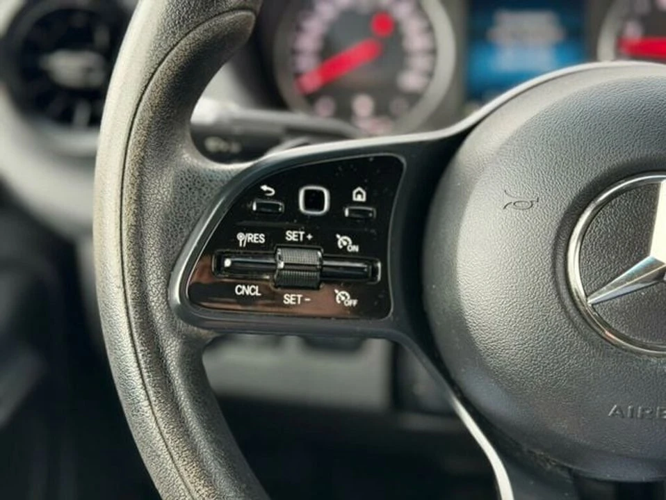 2020 Mercedes-Benz VS30 Sprinter - Image 11 of 20