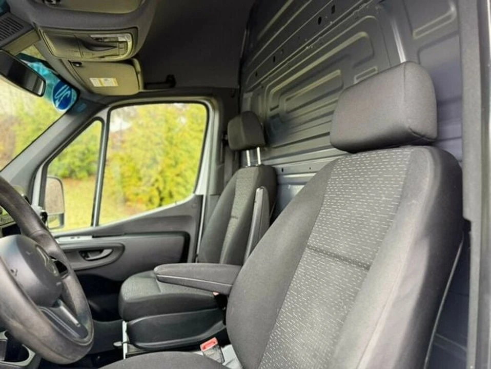 2020 Mercedes-Benz VS30 Sprinter - Image 9 of 20
