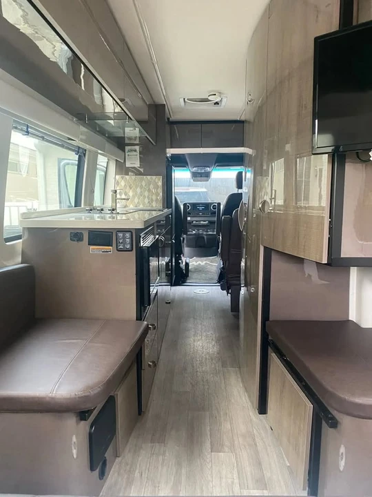 2020 Mercedes-Benz VS30 Sprinter - Image 5 of 10