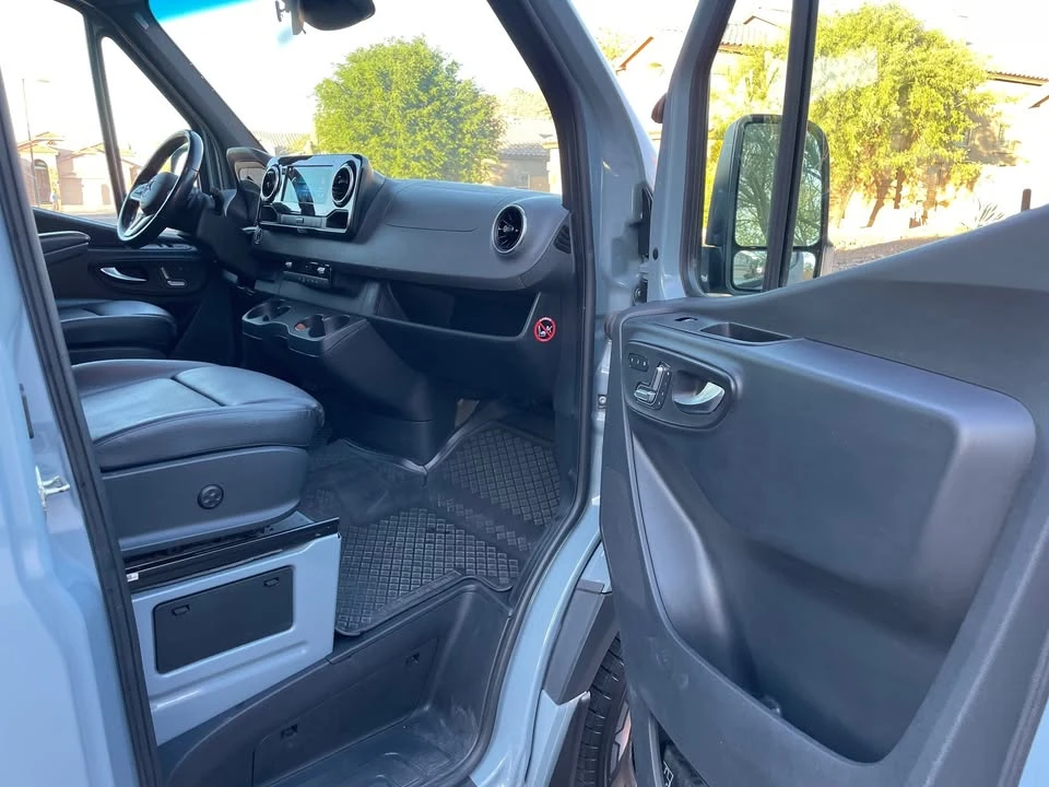 2020 Mercedes-Benz VS30 Sprinter - Image 13 of 15