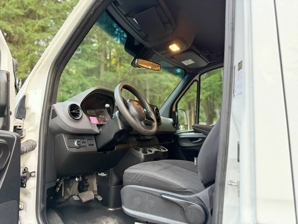 2020 Mercedes-Benz VS30 Sprinter - Image 20 of 24