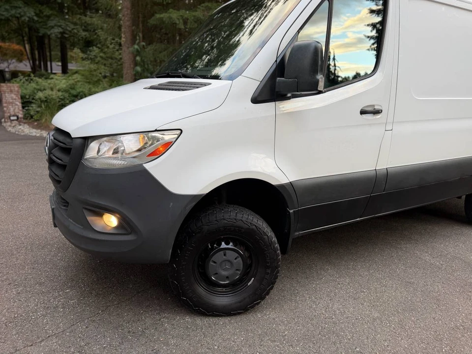 2020 Mercedes-Benz VS30 Sprinter - Image 3 of 24