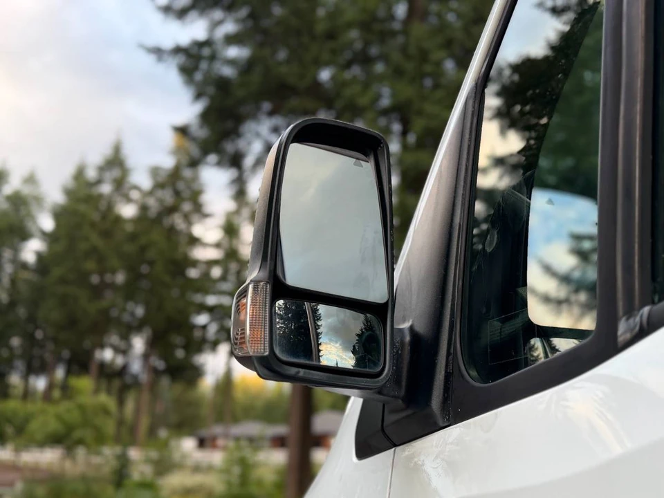 2020 Mercedes-Benz VS30 Sprinter - Image 23 of 24