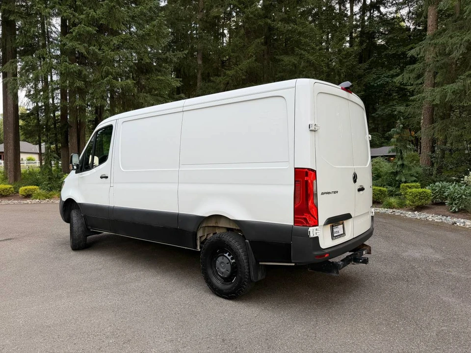 2020 Mercedes-Benz VS30 Sprinter - Image 4 of 24