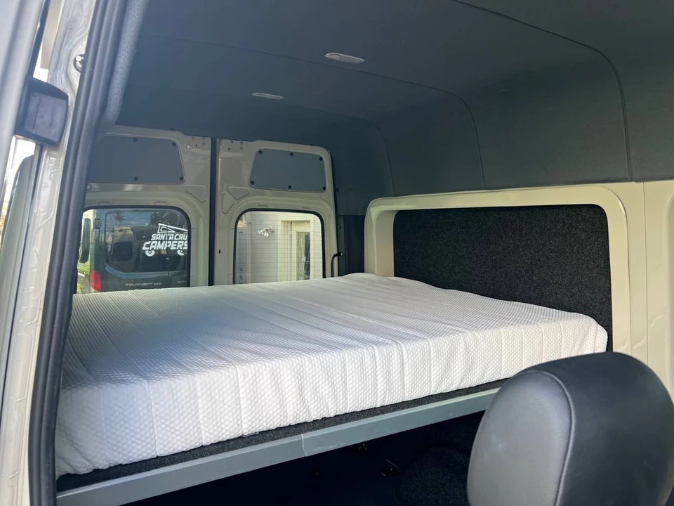 2020 Mercedes-Benz VS30 Sprinter - Image 14 of 24