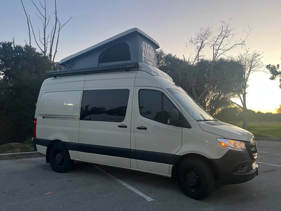 2020 Mercedes-Benz VS30 Sprinter - Image 2 of 24