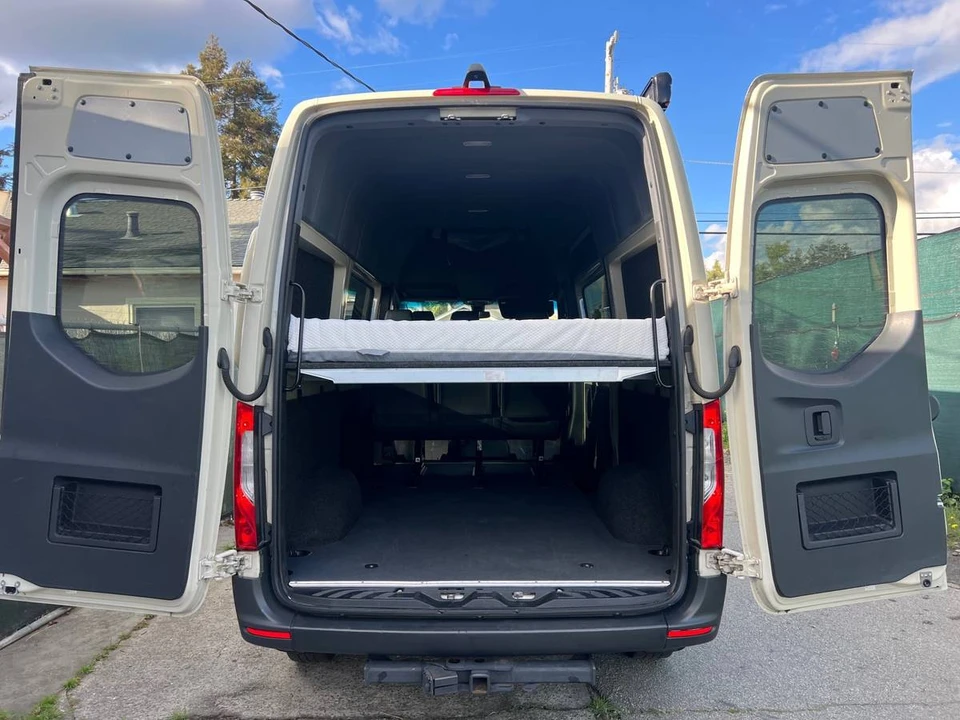 2020 Mercedes-Benz VS30 Sprinter - Image 17 of 24