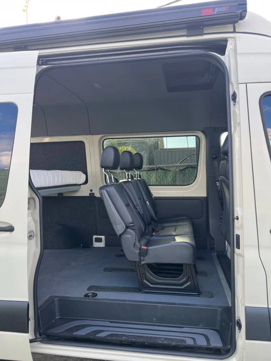 2020 Mercedes-Benz VS30 Sprinter - Image 9 of 24