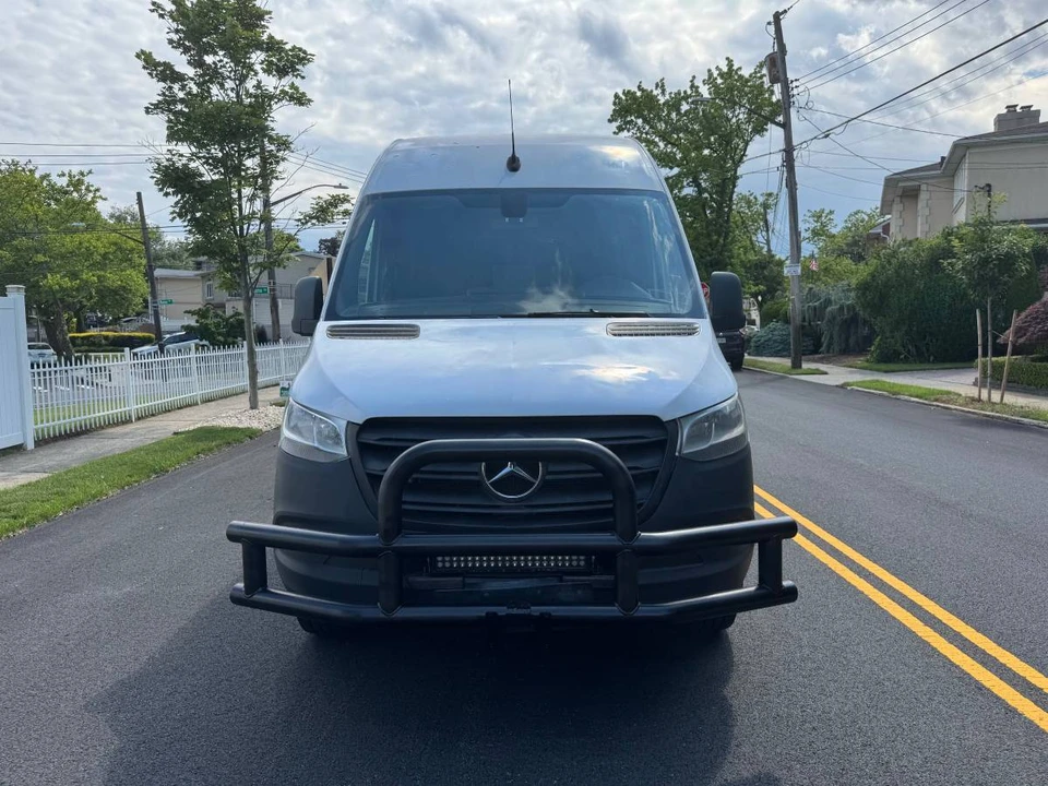 2020 Mercedes-Benz VS30 Sprinter - Image 8 of 11