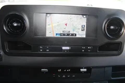 2020 Mercedes-Benz VS30 Sprinter - Image 8 of 20