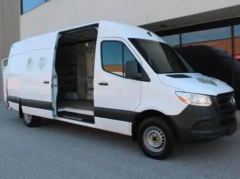 2020 Mercedes-Benz VS30 Sprinter - Image 14 of 20