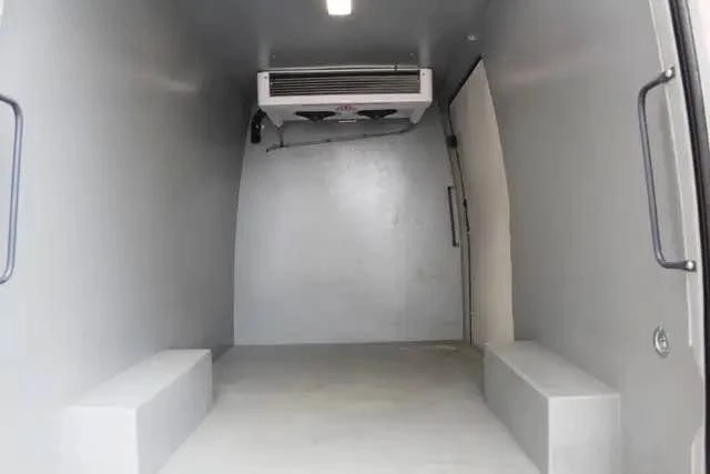 2020 Mercedes-Benz VS30 Sprinter - Image 2 of 20