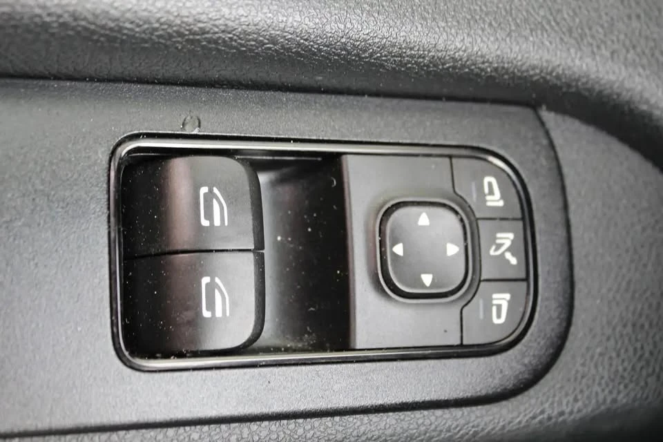 2020 Mercedes-Benz VS30 Sprinter - Image 18 of 20