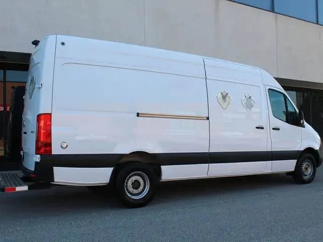 2020 Mercedes-Benz VS30 Sprinter - Image 12 of 20
