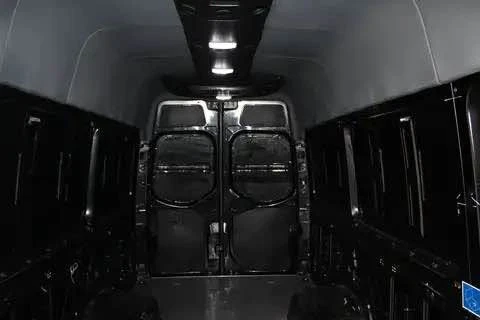 2020 Mercedes-Benz VS30 Sprinter - Image 16 of 20