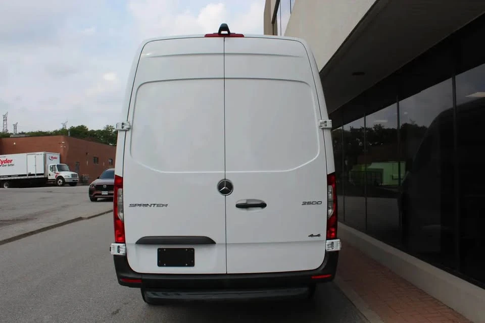 2020 Mercedes-Benz VS30 Sprinter - Image 17 of 20