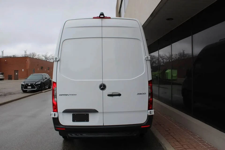 2020 Mercedes-Benz VS30 Sprinter - Image 13 of 20