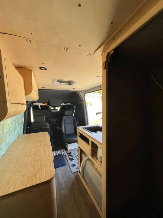 2020 Mercedes-Benz VS30 Sprinter - Image 9 of 9
