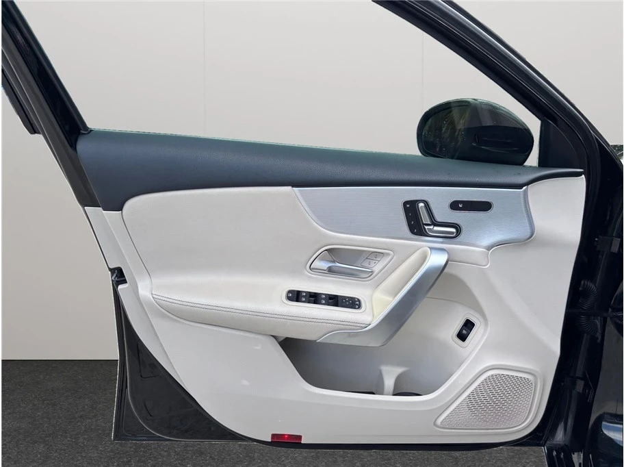 2020 Mercedes-Benz W177 A-Class - Image 20 of 21