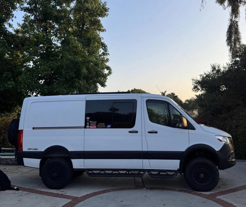 2020 Mercedes-Benz VS30 Sprinter - Image 2 of 20