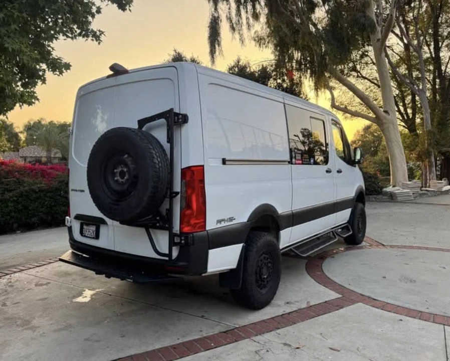 2020 Mercedes-Benz VS30 Sprinter - Image 3 of 20