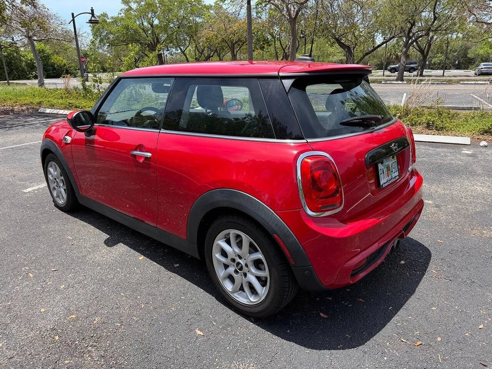 2020 Mini Mini Cooper S 3rd Gen - Image 6 of 31