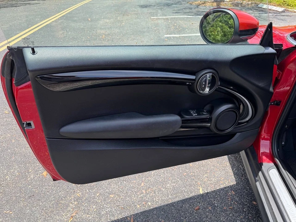 2020 Mini Mini Cooper S 3rd Gen - Image 7 of 31