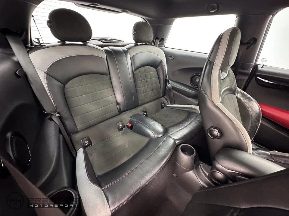 2020 Mini Mini John Cooper Works 3rd Gen - Image 24 of 31