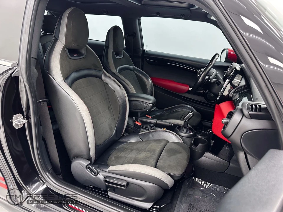 2020 Mini Mini John Cooper Works 3rd Gen - Image 16 of 31