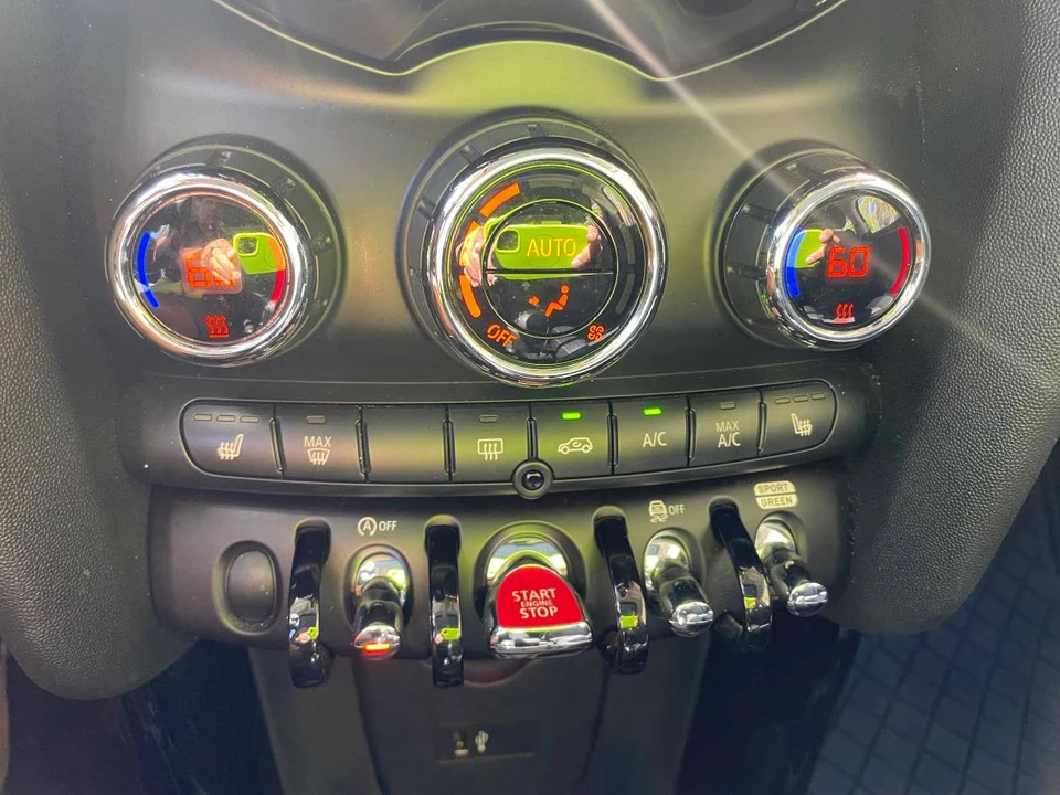 2020 Mini Mini Cooper S 3rd Gen - Image 12 of 18