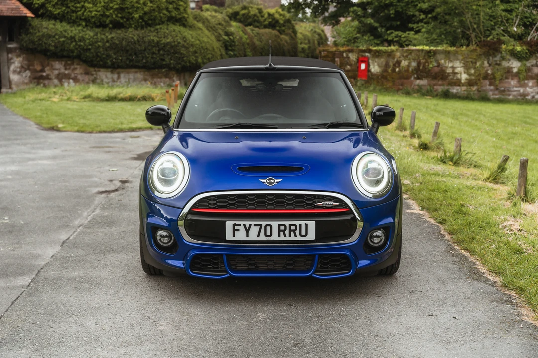 2020 Mini Mini 3rd Gen - Image 2 of 31