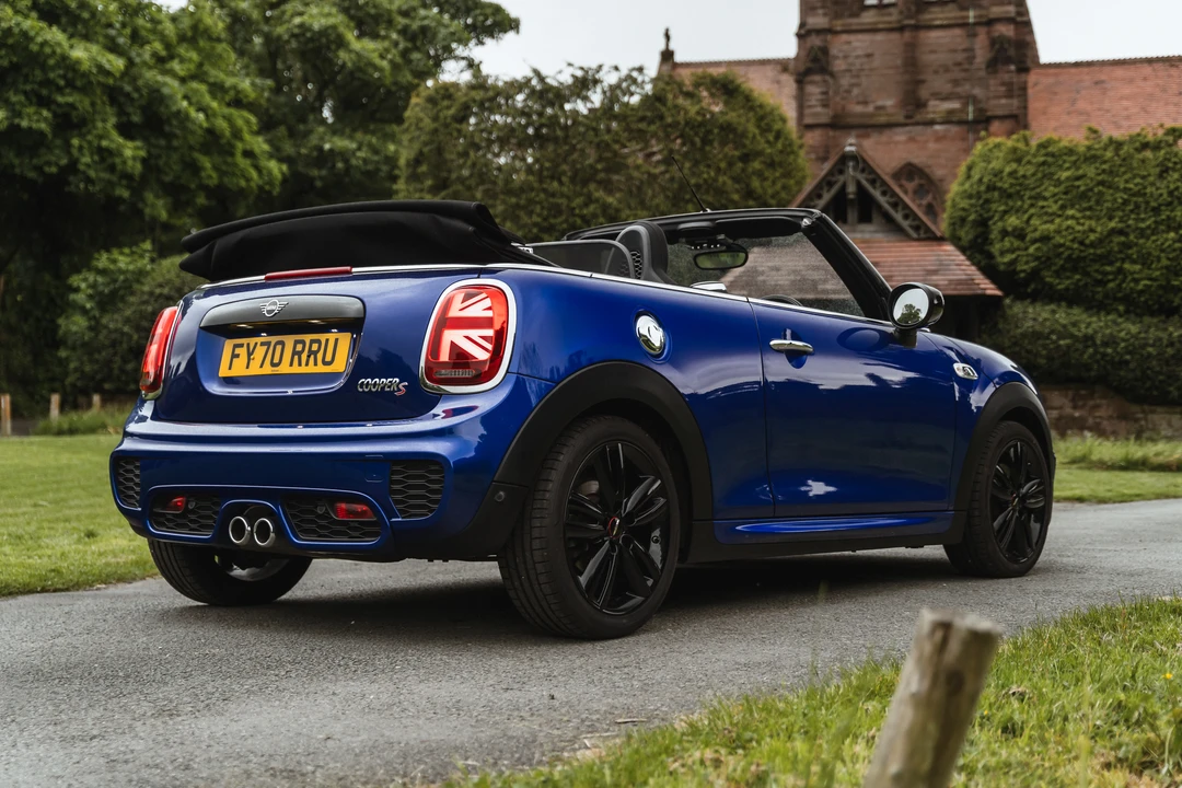 2020 Mini Mini 3rd Gen - Image 11 of 31