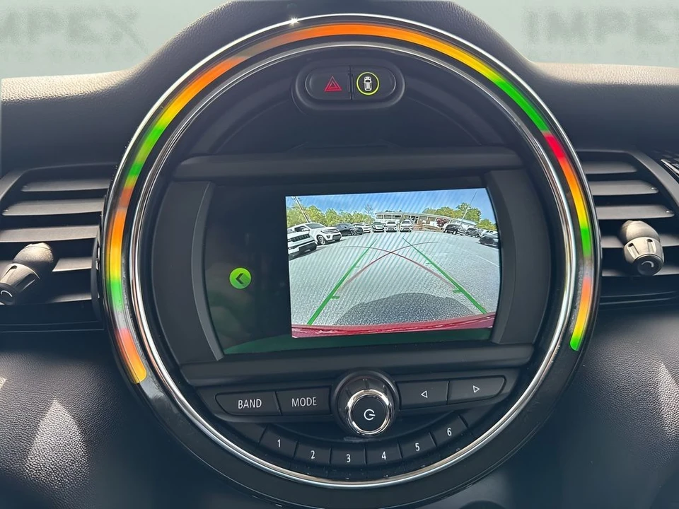 2020 Mini Mini 3rd Gen - Image 16 of 30