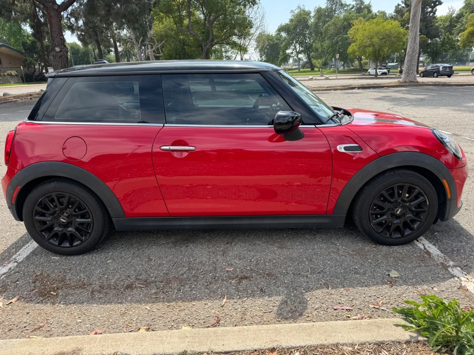2020 Mini Mini 3rd Gen - Image 14 of 29