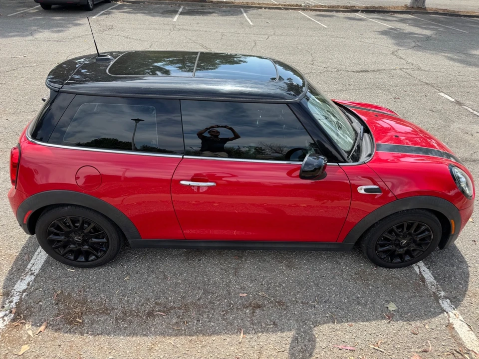 2020 Mini Mini 3rd Gen - Image 13 of 29