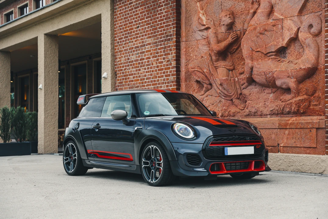 2020 Mini Mini John Cooper Works 3rd Gen - Image 3 of 31