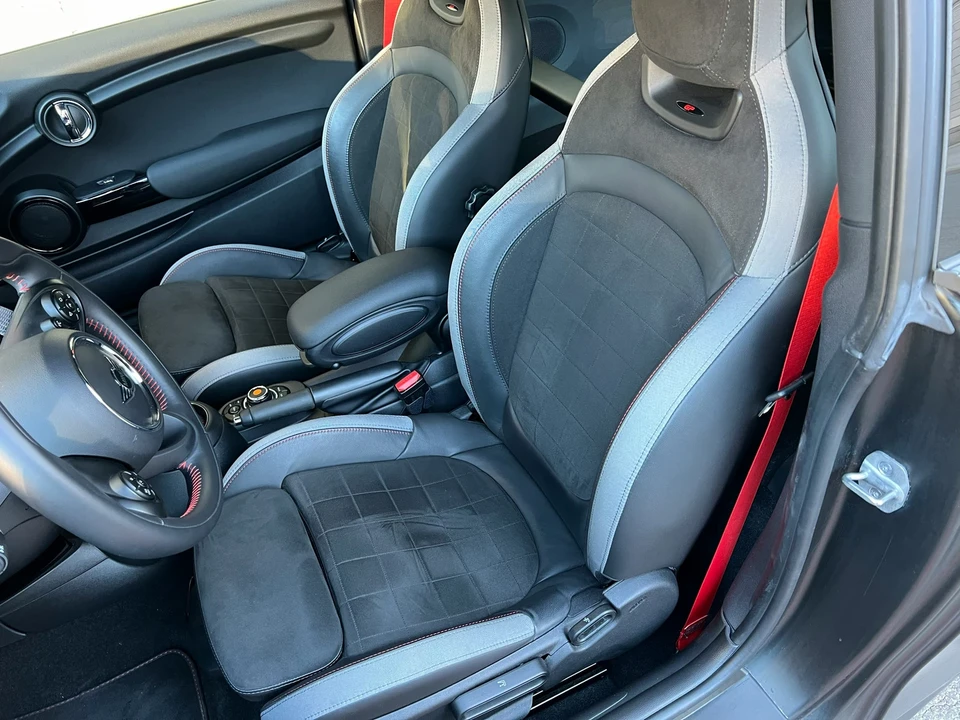 2020 Mini Mini John Cooper Works 3rd Gen - Image 5 of 21