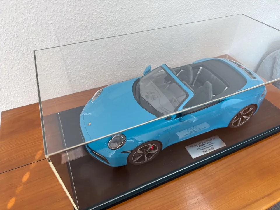 2020 Porsche 992 Carrera 4S - Image 19 of 31