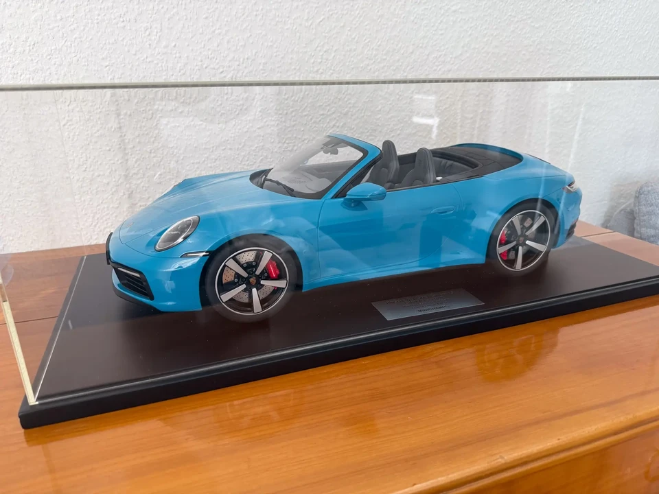 2020 Porsche 992 Carrera 4S - Image 20 of 31