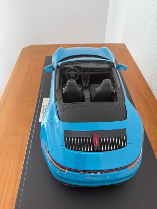 2020 Porsche 992 Carrera 4S - Image 13 of 31